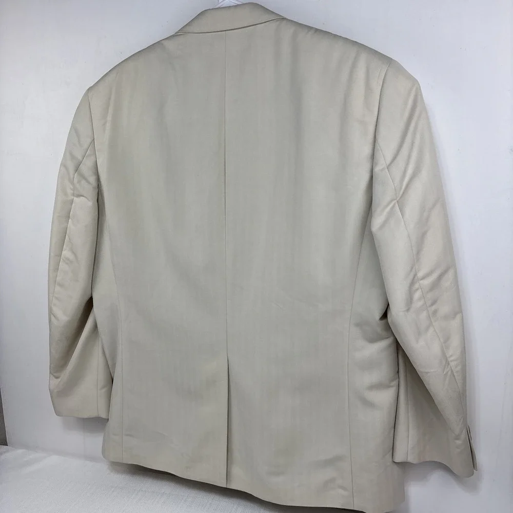 Chaps 48R Mens Cream 2 Button Blazer Sport Coat Jacket Subtle Stripes EUC‎